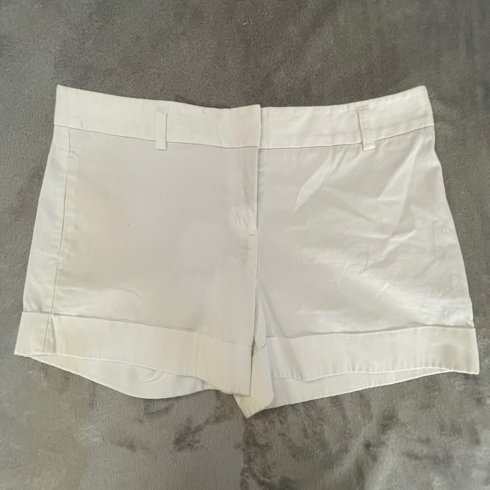 Express White Tailored Chino Shorts Womens 8 Mid Rise Stretch Cuffed EUC